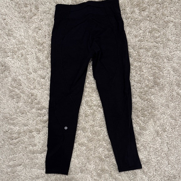 Black running leggings size 8, side pockets, black pockets for keys, compression - Picture 1 of 8